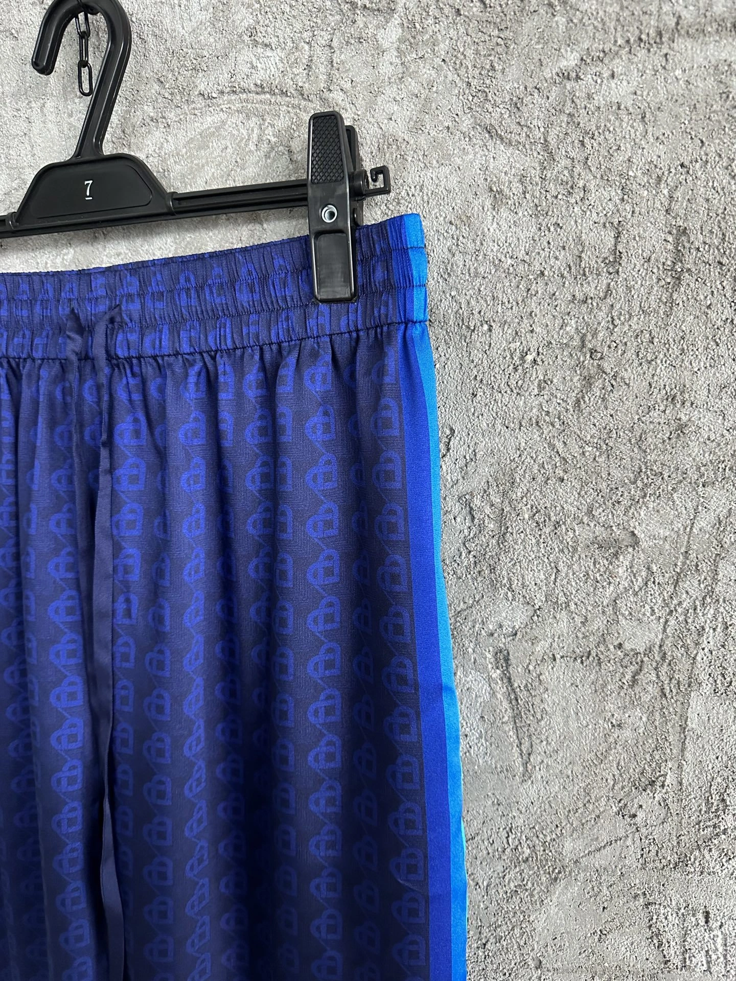 &wg.luxury- 31s1281931 Real silk item:E-F409D2899H